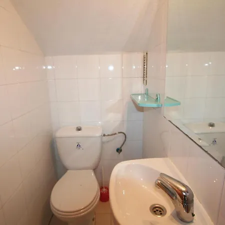 3 Bedroom Amazing In Casa vacanze Torrevieja